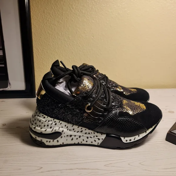 Steve Madden Cliff sneaker for women - Picture 3 of 9